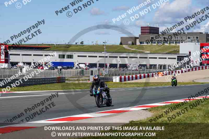cadwell no limits trackday;cadwell park;cadwell park photographs;cadwell trackday photographs;enduro digital images;event digital images;eventdigitalimages;navarra;no limits trackdays;peter wileman photography;racing digital images;trackday digital images;trackday photos